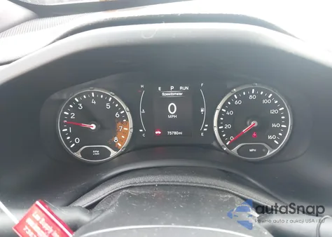 2018 Jeep Renegade Latitude 4X4 из США, поврежденный, VIN ZACCJBBB5JPH98897